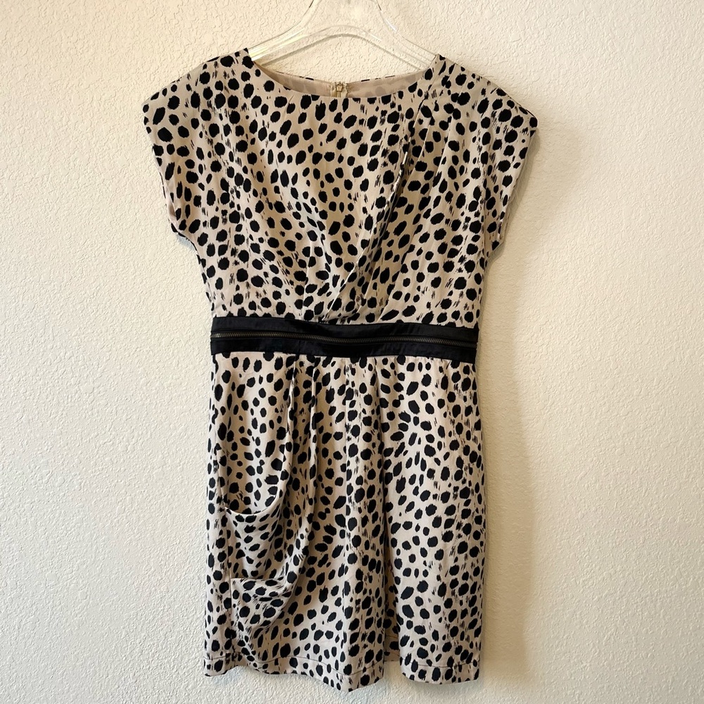 Cheetah print dress with zipper detail